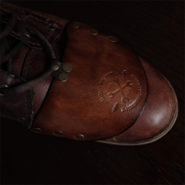Skórzany protektor na but 79 Point X Dowgird Leather Goods - Brązowy