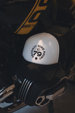 79 Point Open Helmet Trucker Cap - Black & White